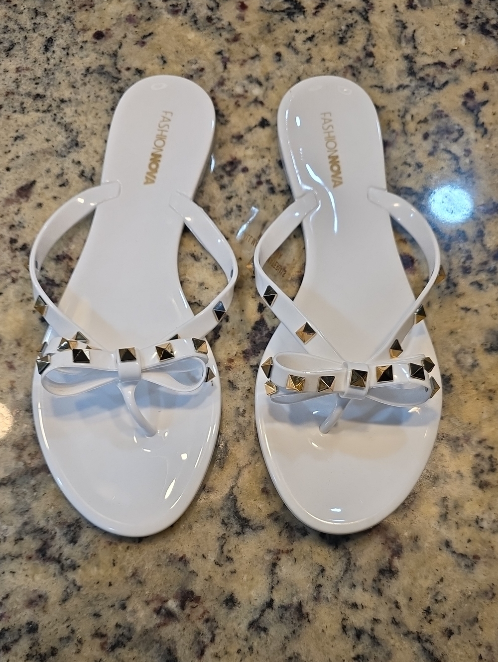 Fashion Nova White Studded Bow Jelly Thong Sandals - NWOB